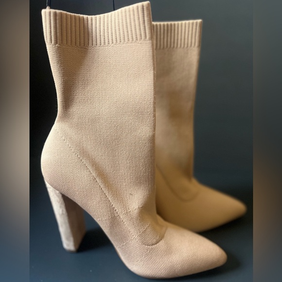 Liliana Tan Sock Booties - Picture 1 of 5